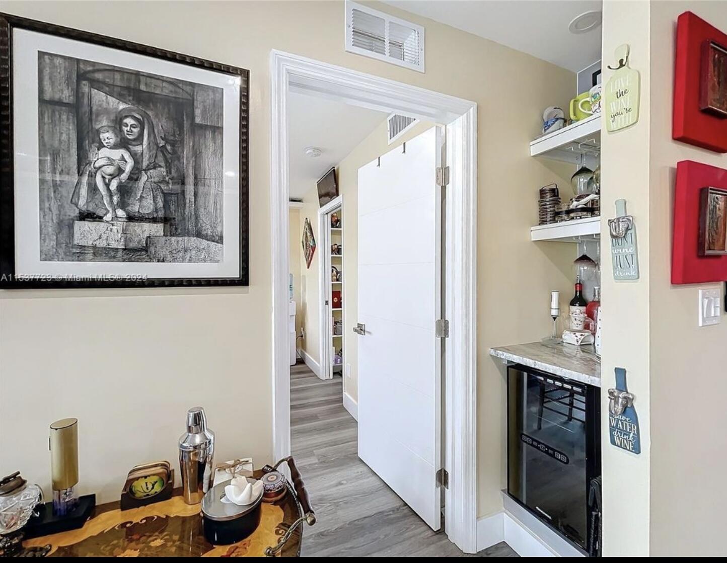 ISLE OF PARADISE CO-OP - Residential Lease