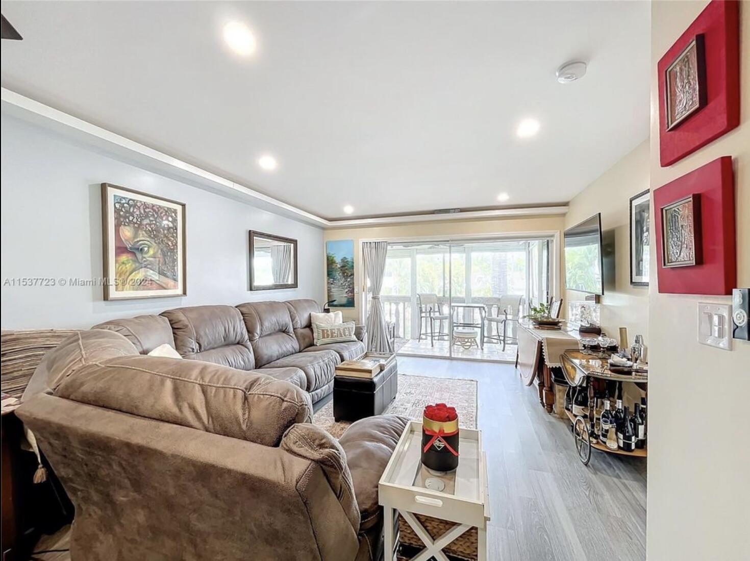 ISLE OF PARADISE CO-OP - Residential Lease