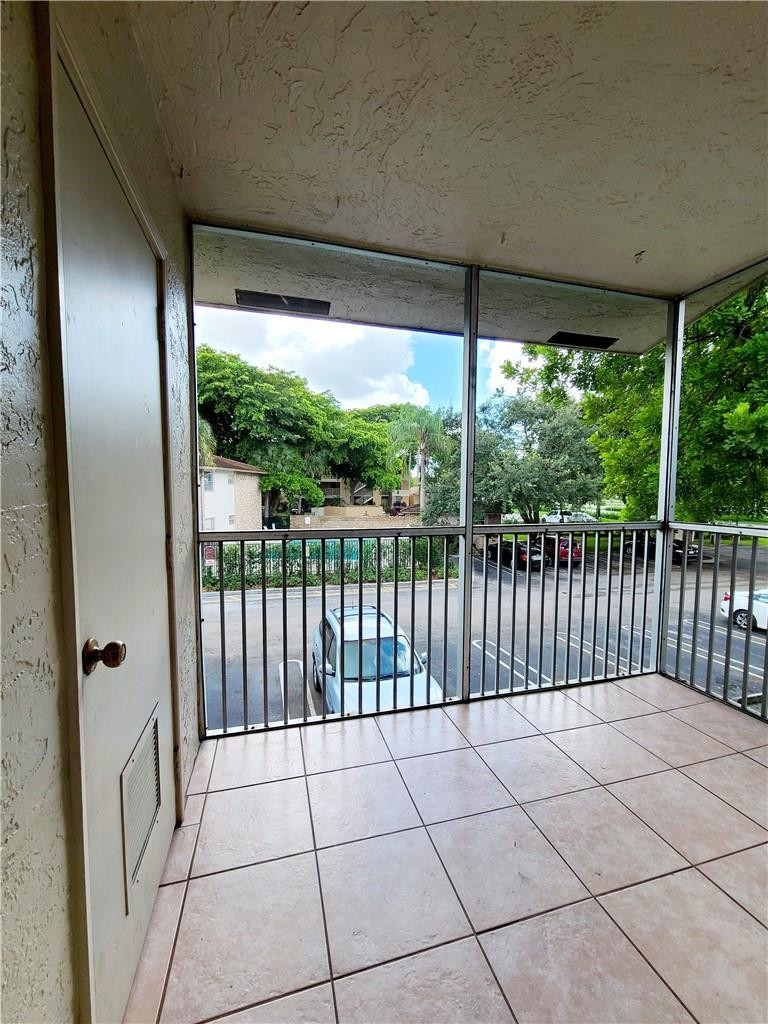 Forest Park South II Cond - Residential Lease