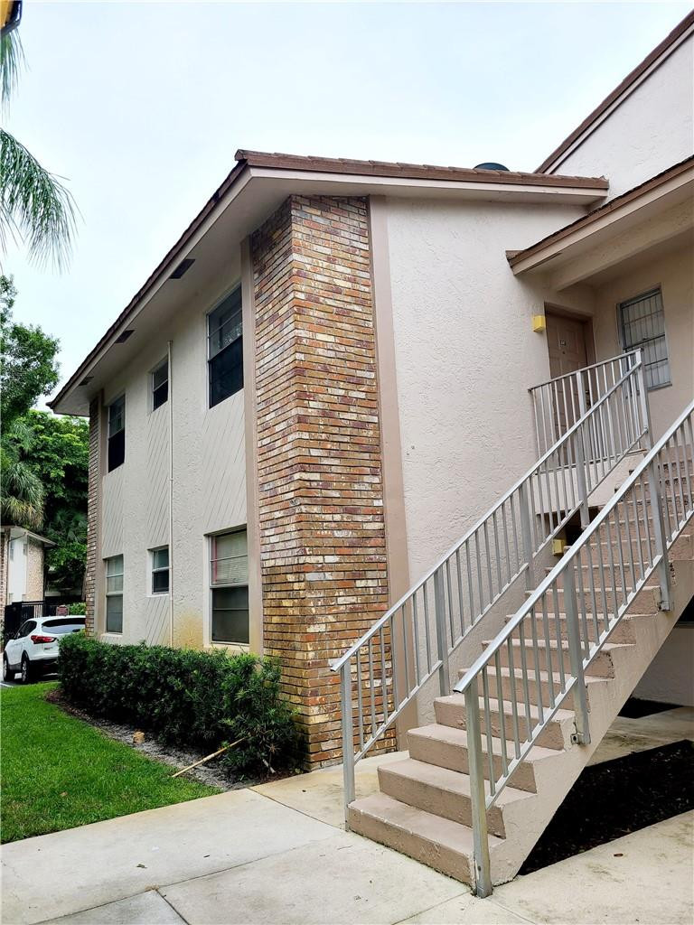 Forest Park South II Cond - Residential Lease