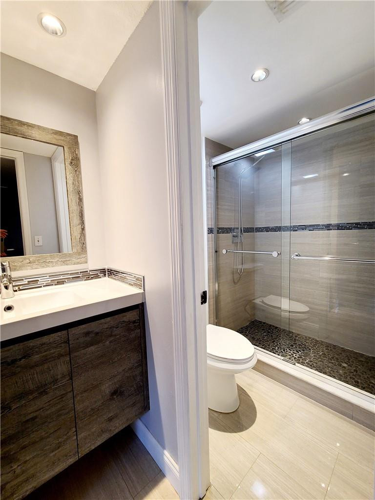 Forest Park South II Cond - Residential Lease