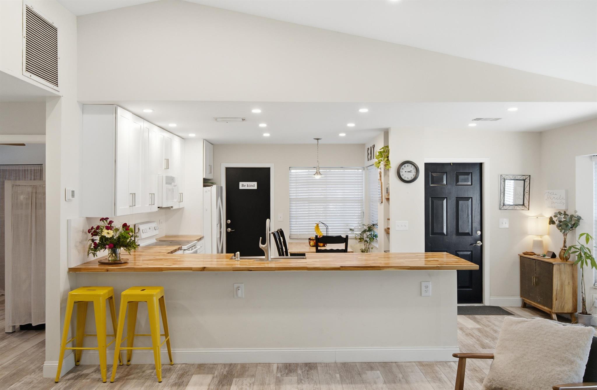 JUPITER RIVER ESTATES - Residential