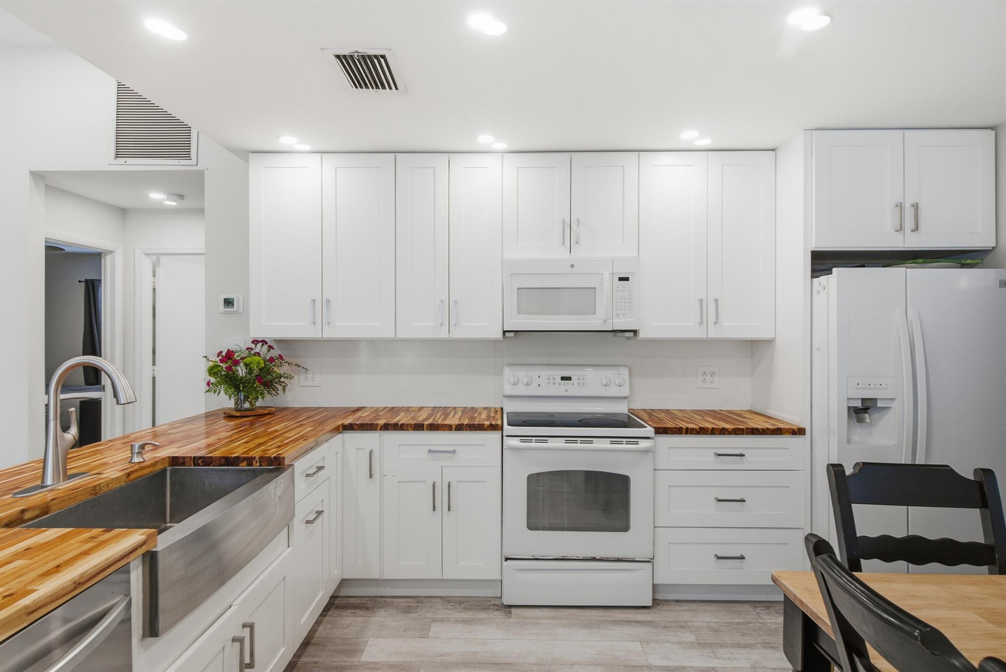 JUPITER RIVER ESTATES - Residential