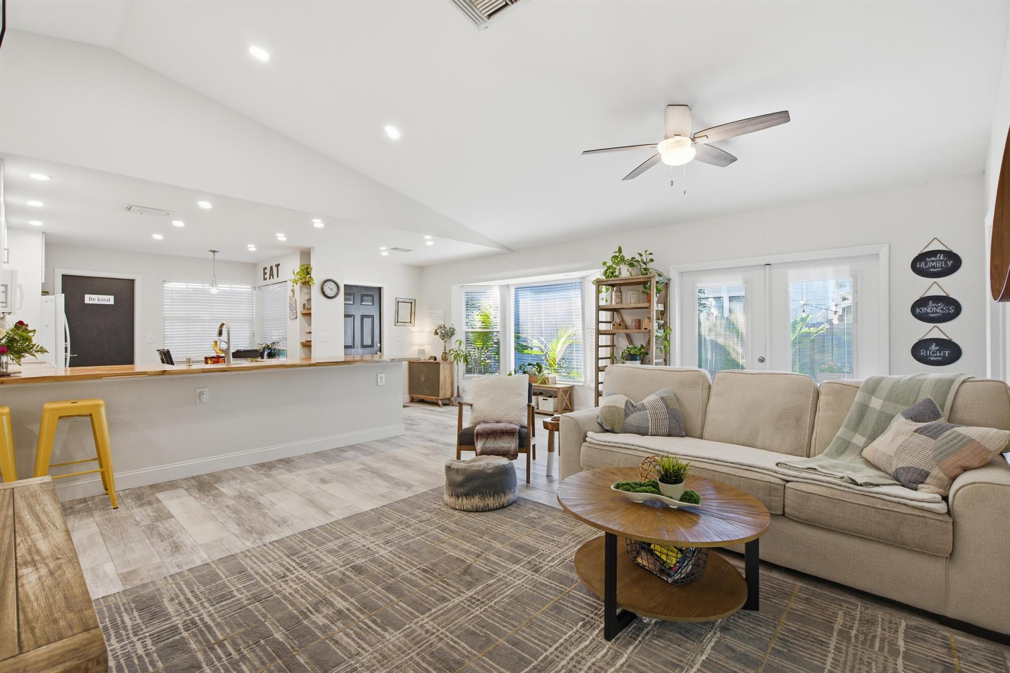 JUPITER RIVER ESTATES - Residential