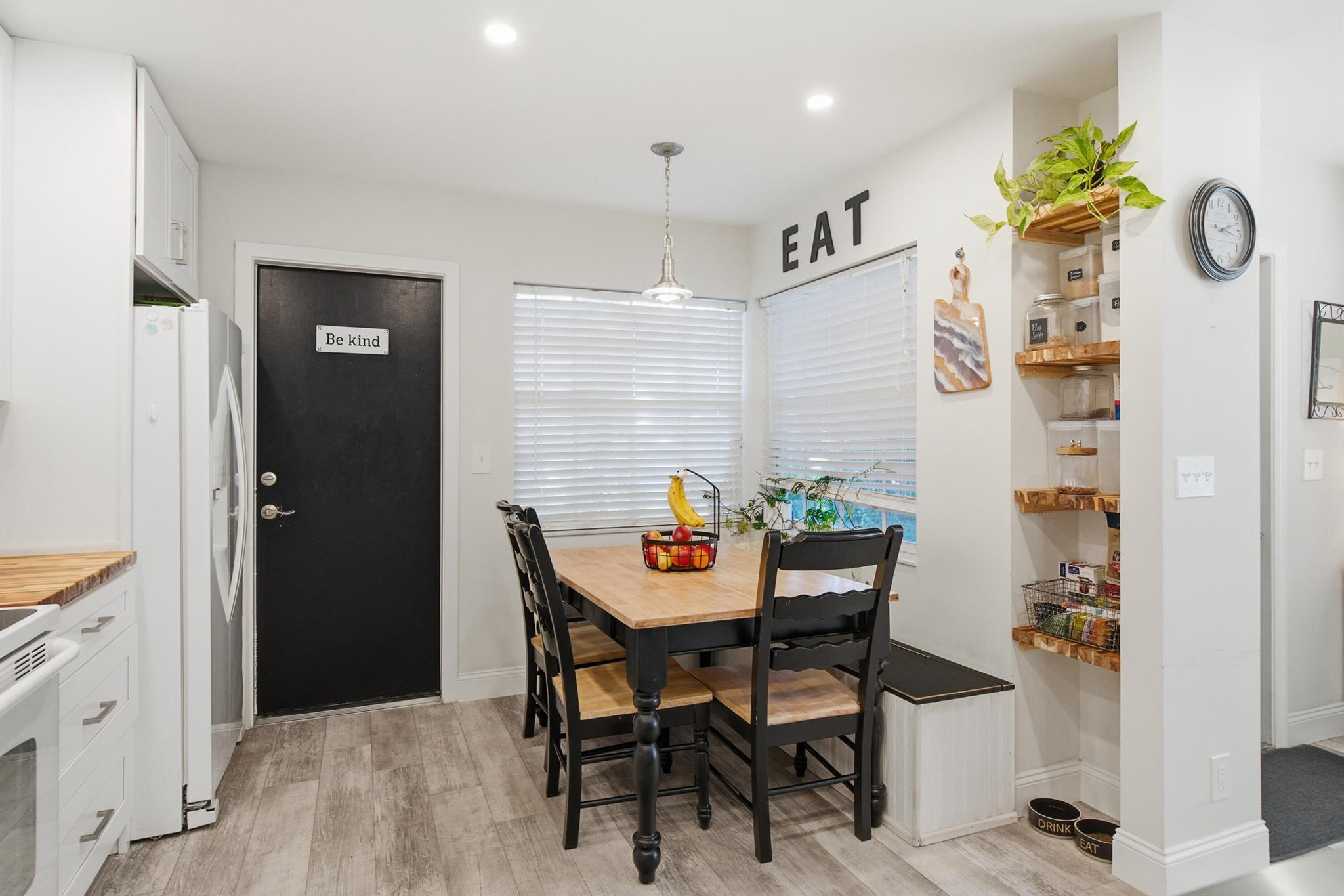 JUPITER RIVER ESTATES - Residential