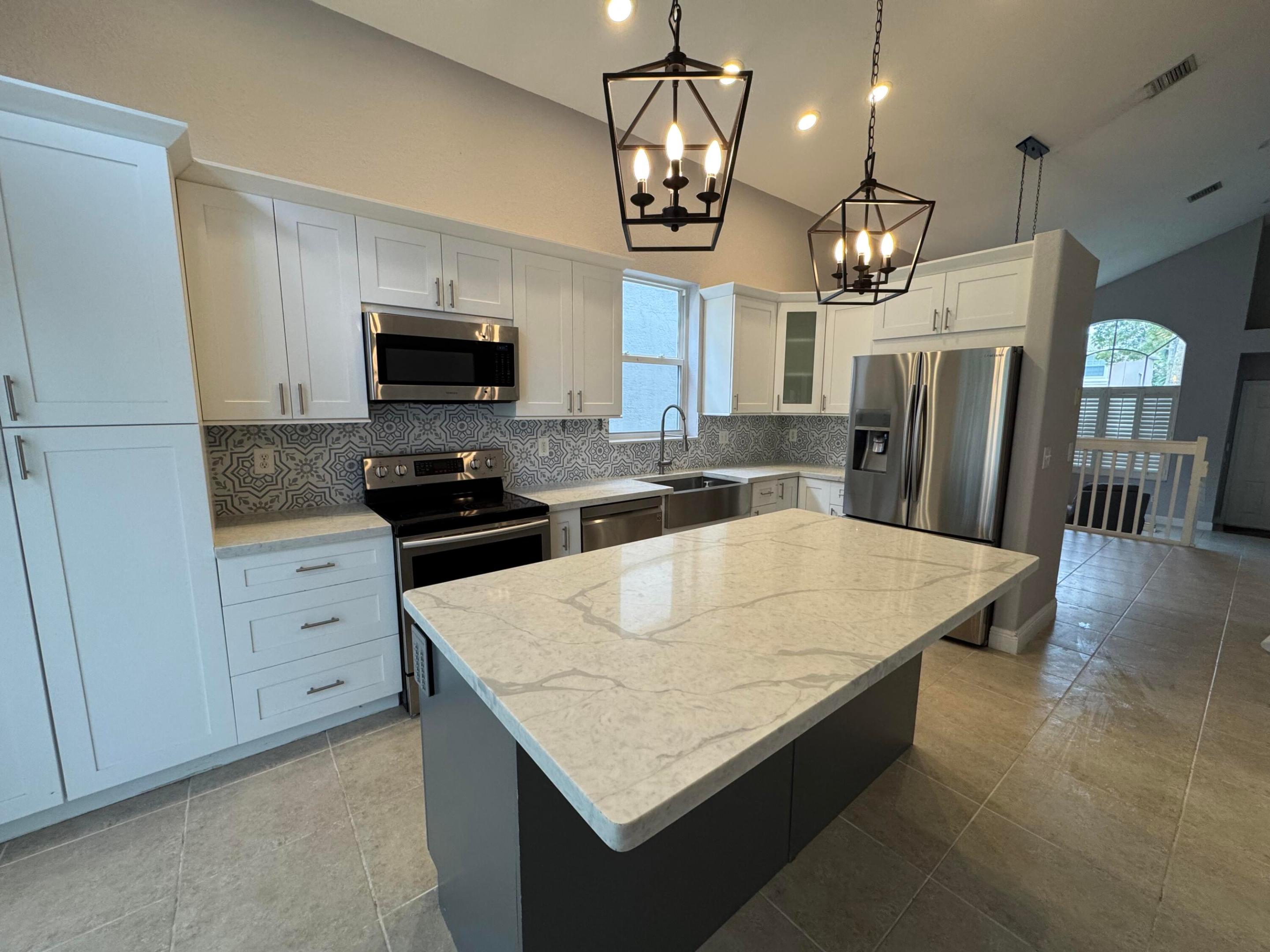 MADISON GREEN 1 PARS A, H AND K - Residential Lease