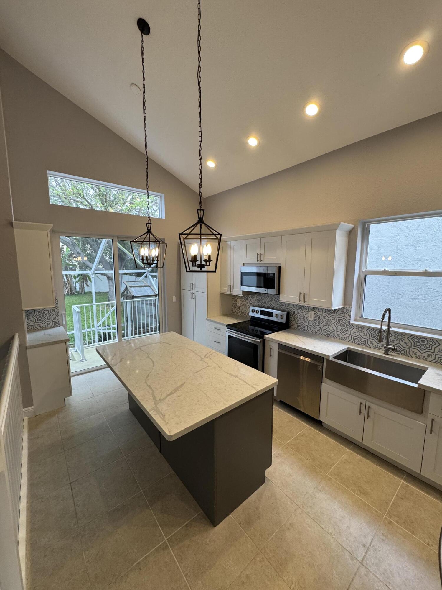 MADISON GREEN 1 PARS A, H AND K - Residential Lease