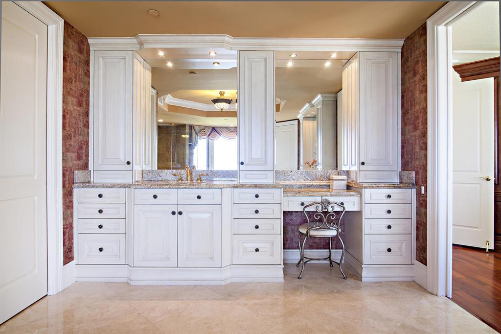 OASIS SINGER ISLAND CONDO - Residential