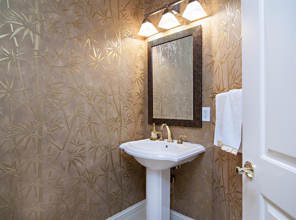 OASIS SINGER ISLAND CONDO - Residential