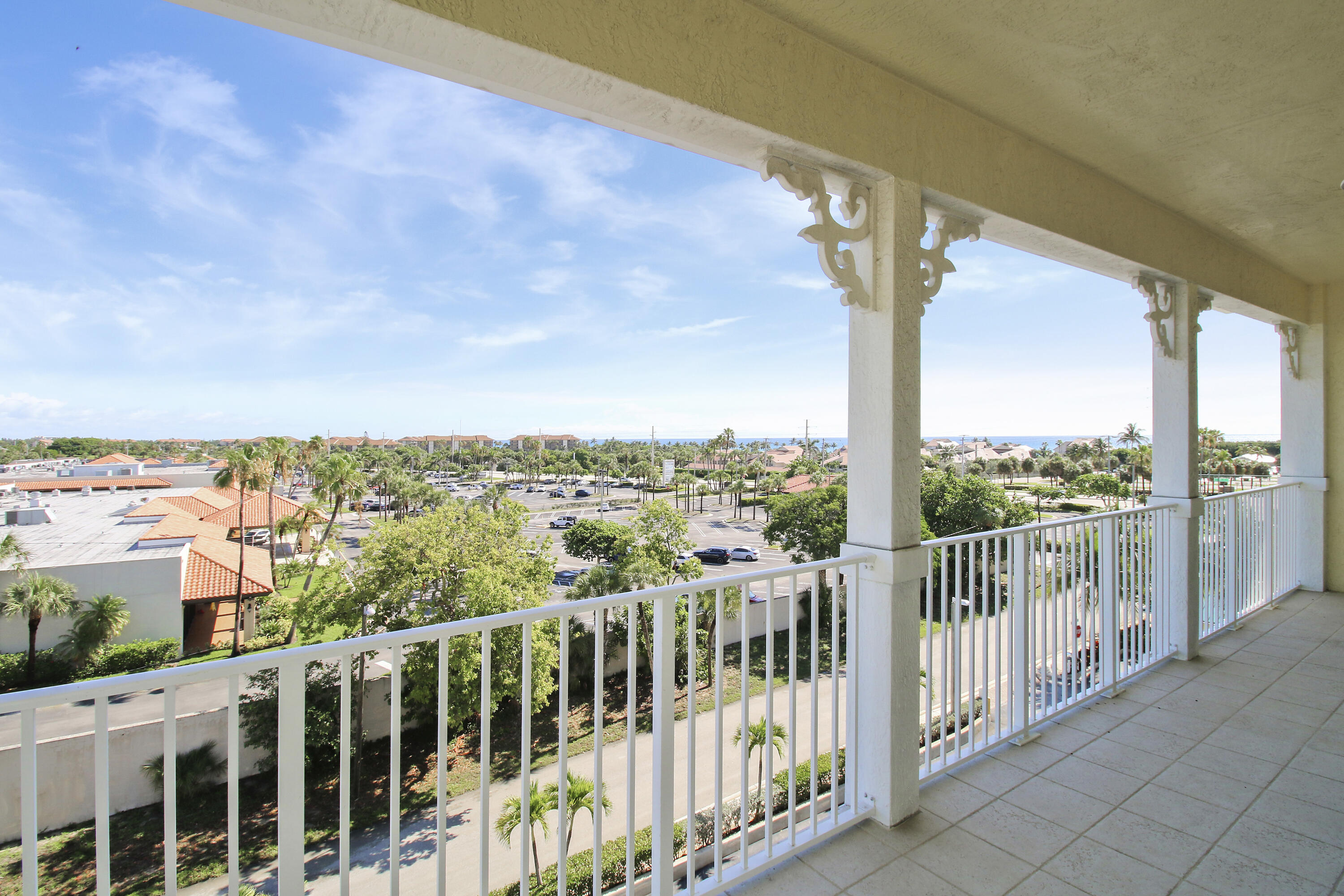 JUNO OCEAN KEY CONDO - Residential Lease