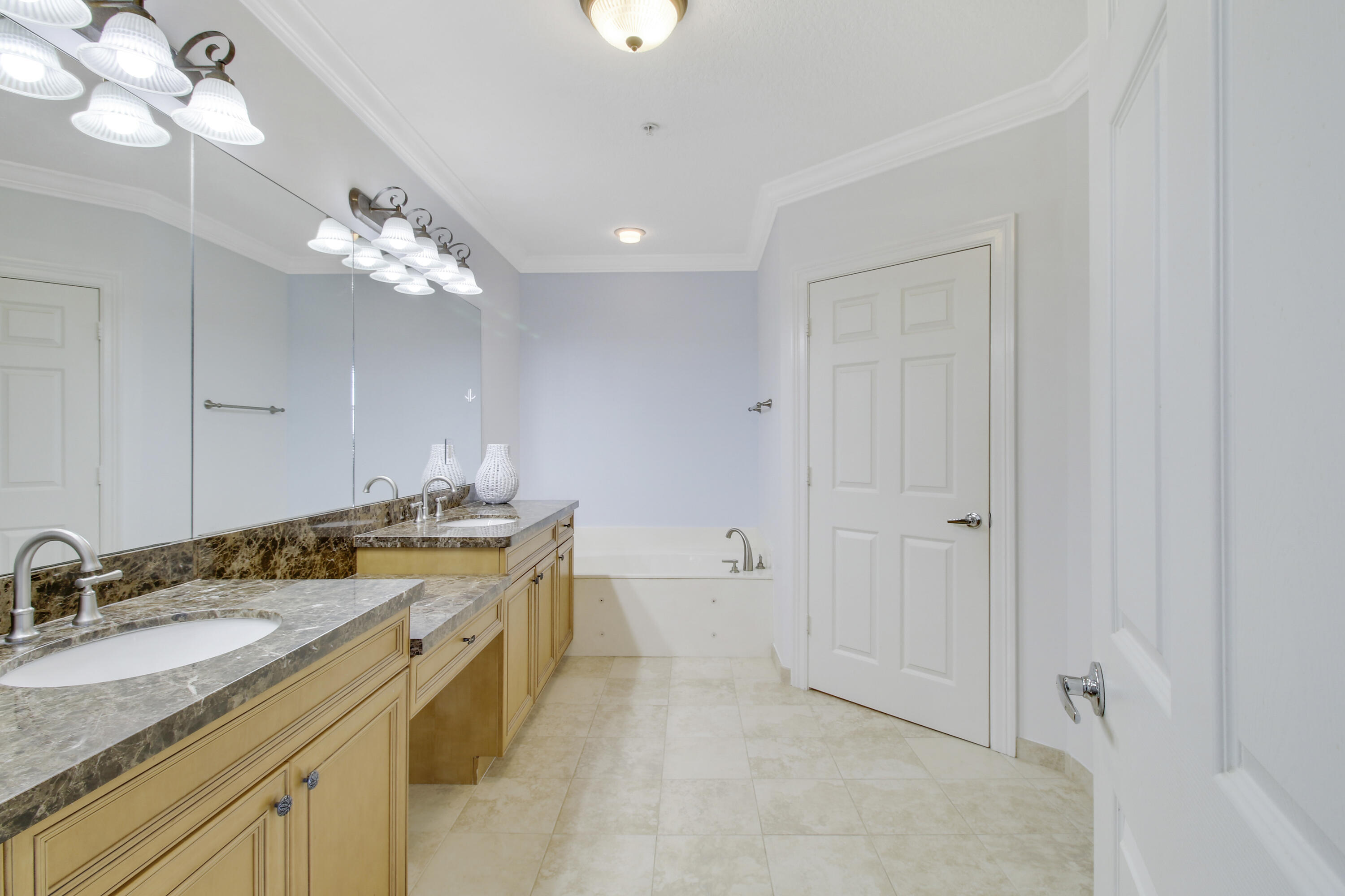 JUNO OCEAN KEY CONDO - Residential Lease