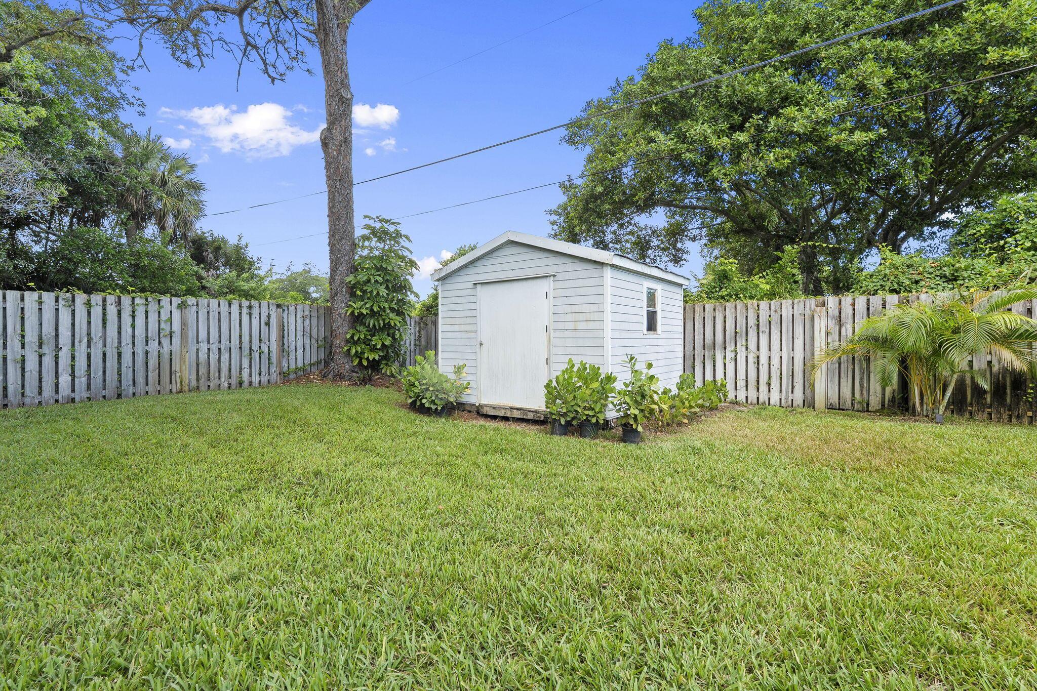 KRUEGER ESTATES - Residential