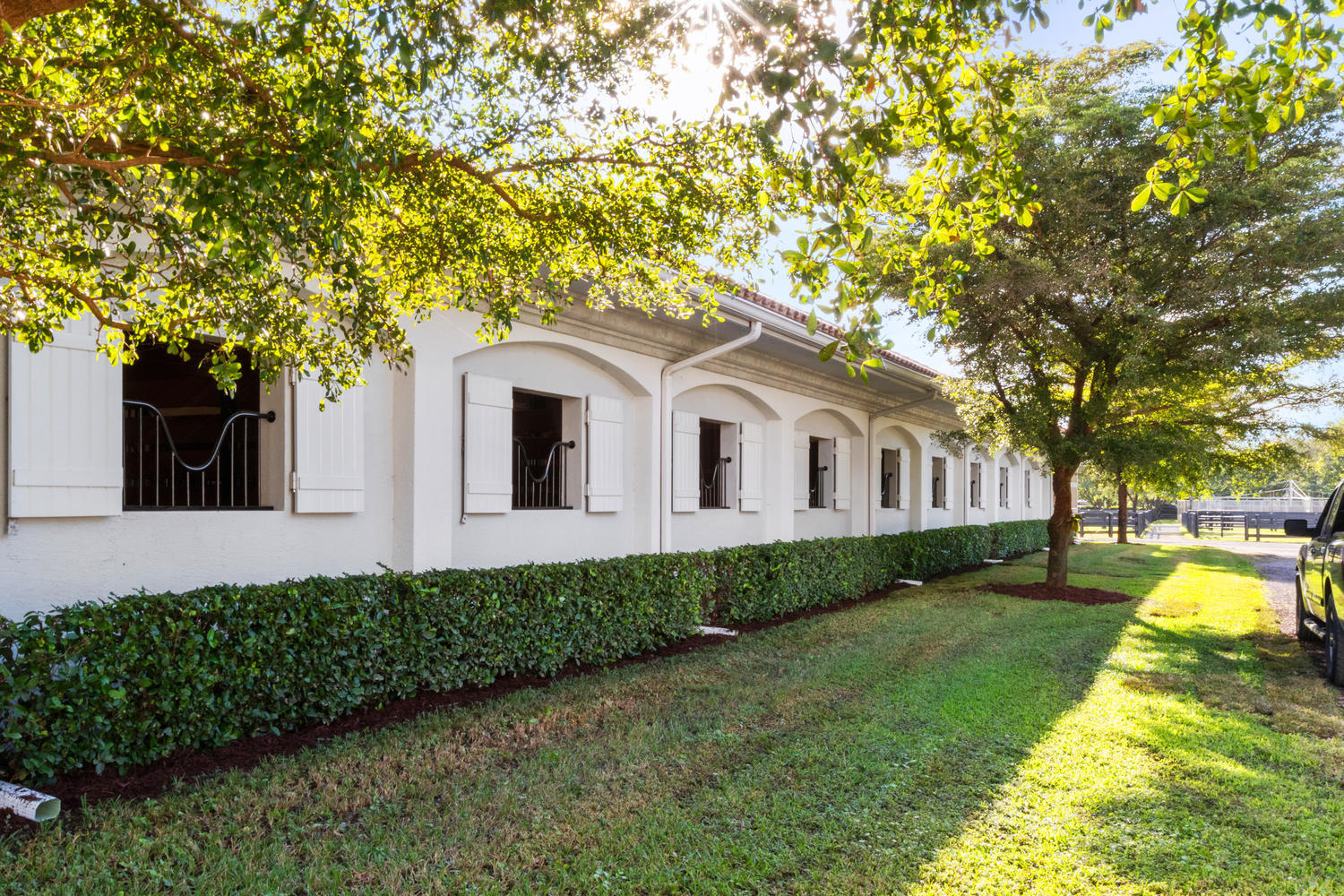 SADDLE TRAIL PARK OF WELLINGTON - Residential