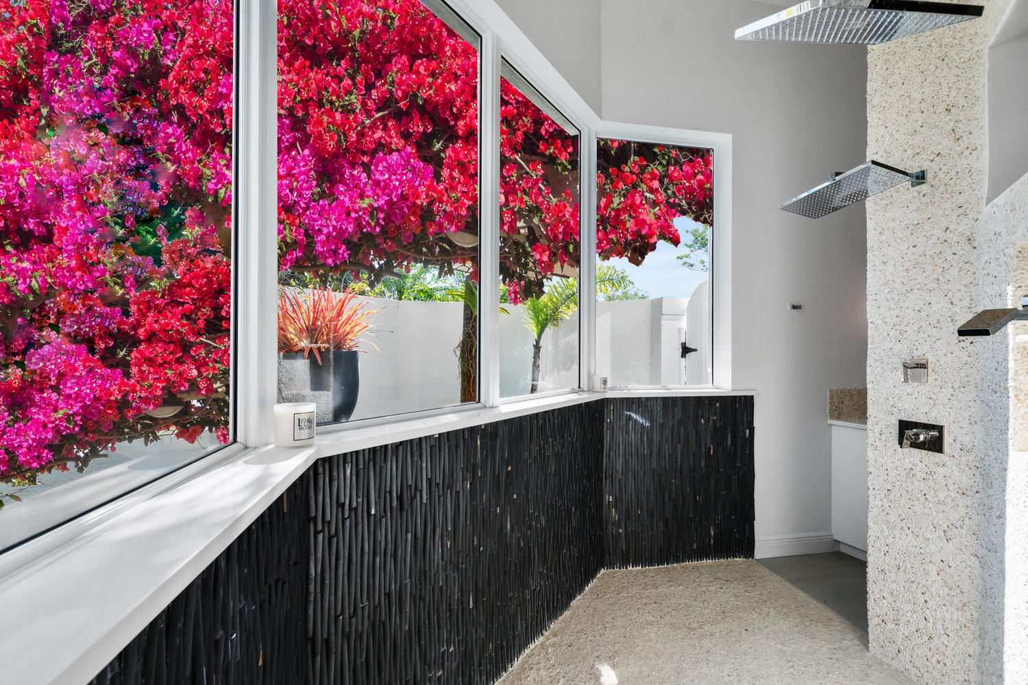 SADDLE TRAIL PARK OF WELLINGTON - Residential