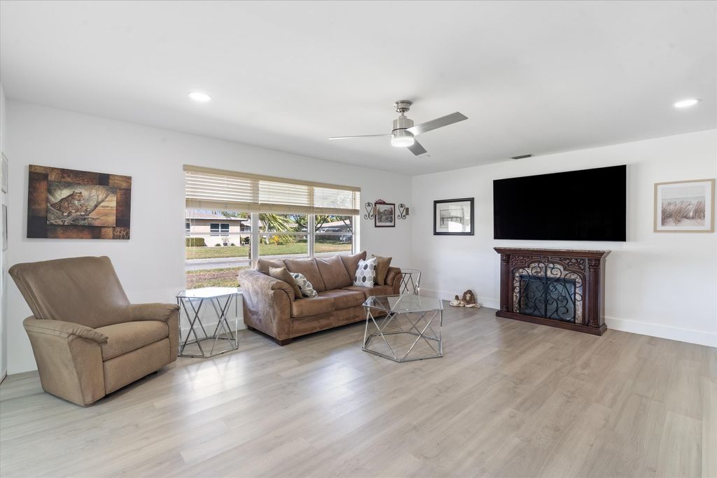 Photo of 1022 Circle Drive #A, Delray Beach, FL 33445 (MLS # R11164490)