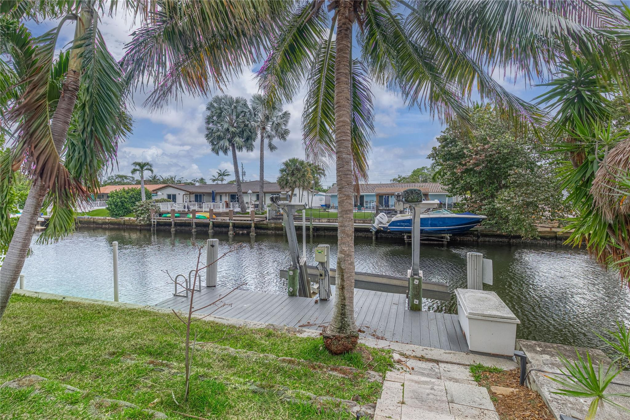 Coral Ridge Isles 45-47 B - Residential
