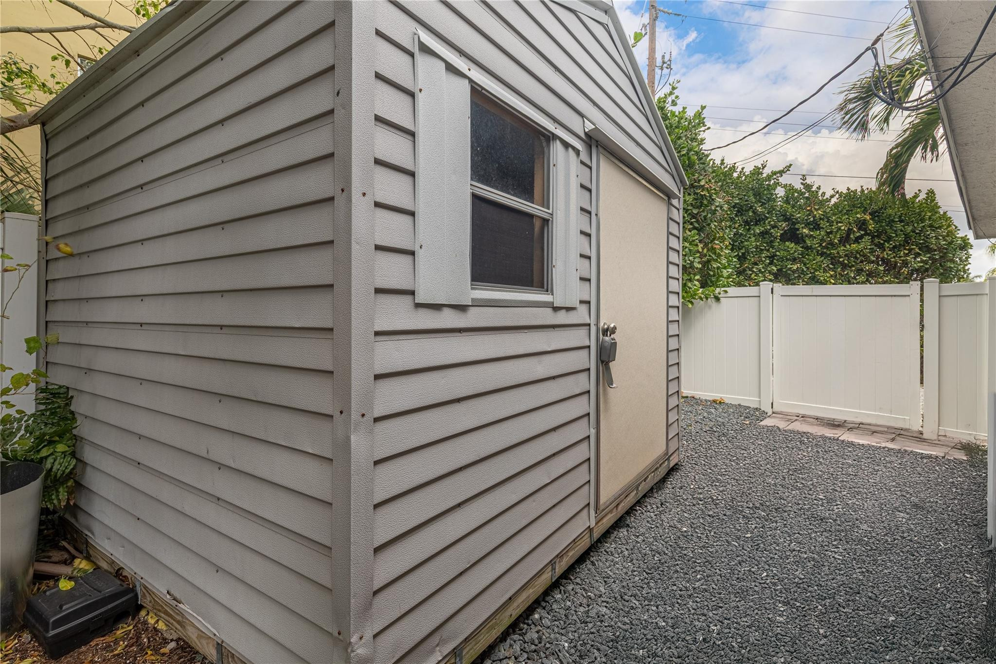 Coral Ridge Isles 45-47 B - Residential