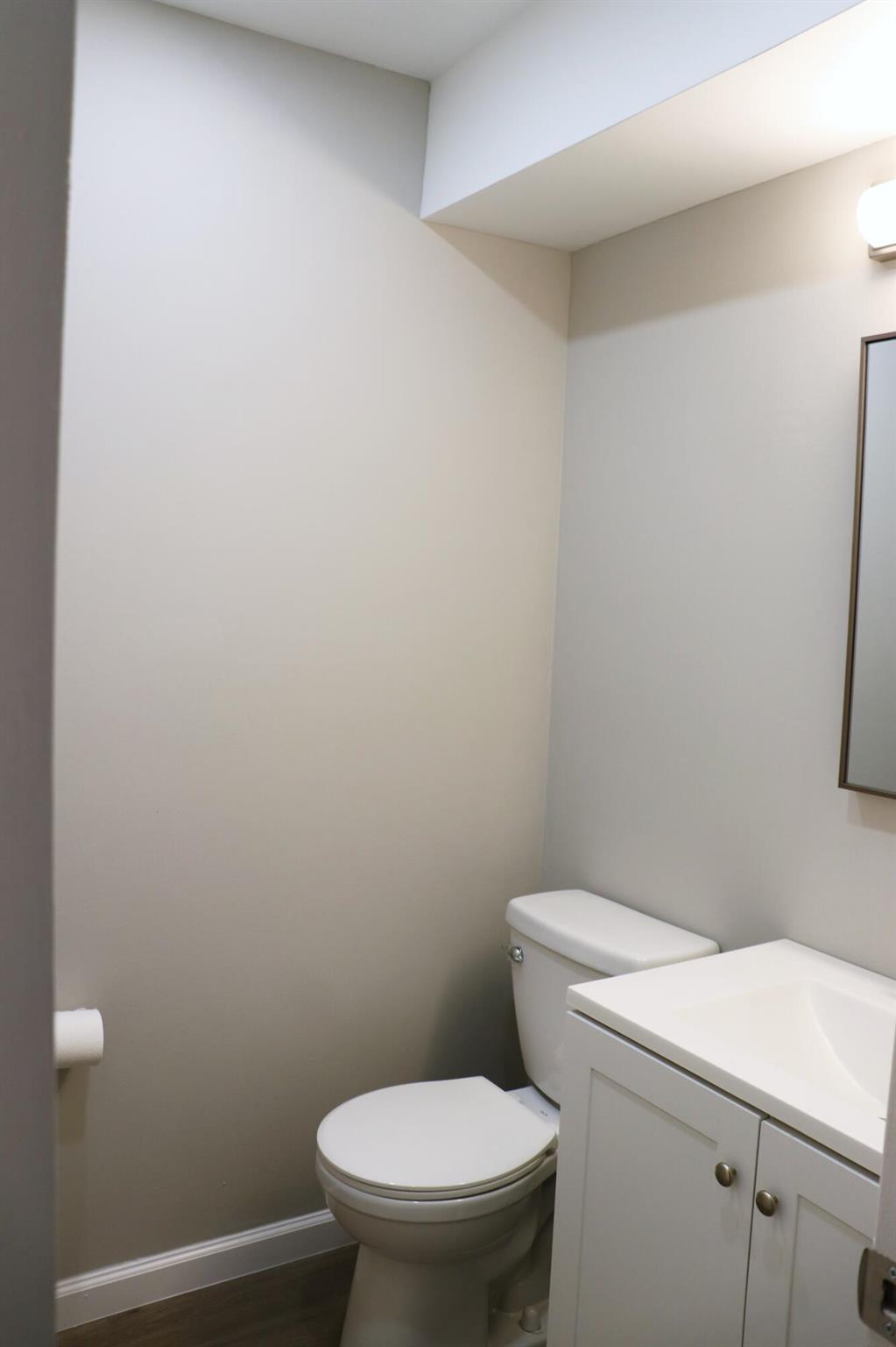 Kings Point Flanders - Residential Lease