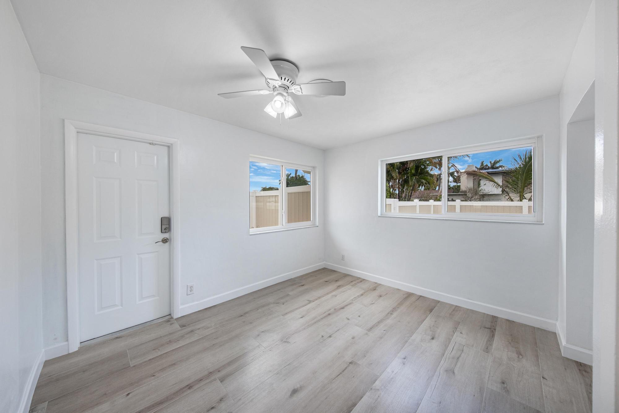 CALIBAN - Residential Lease