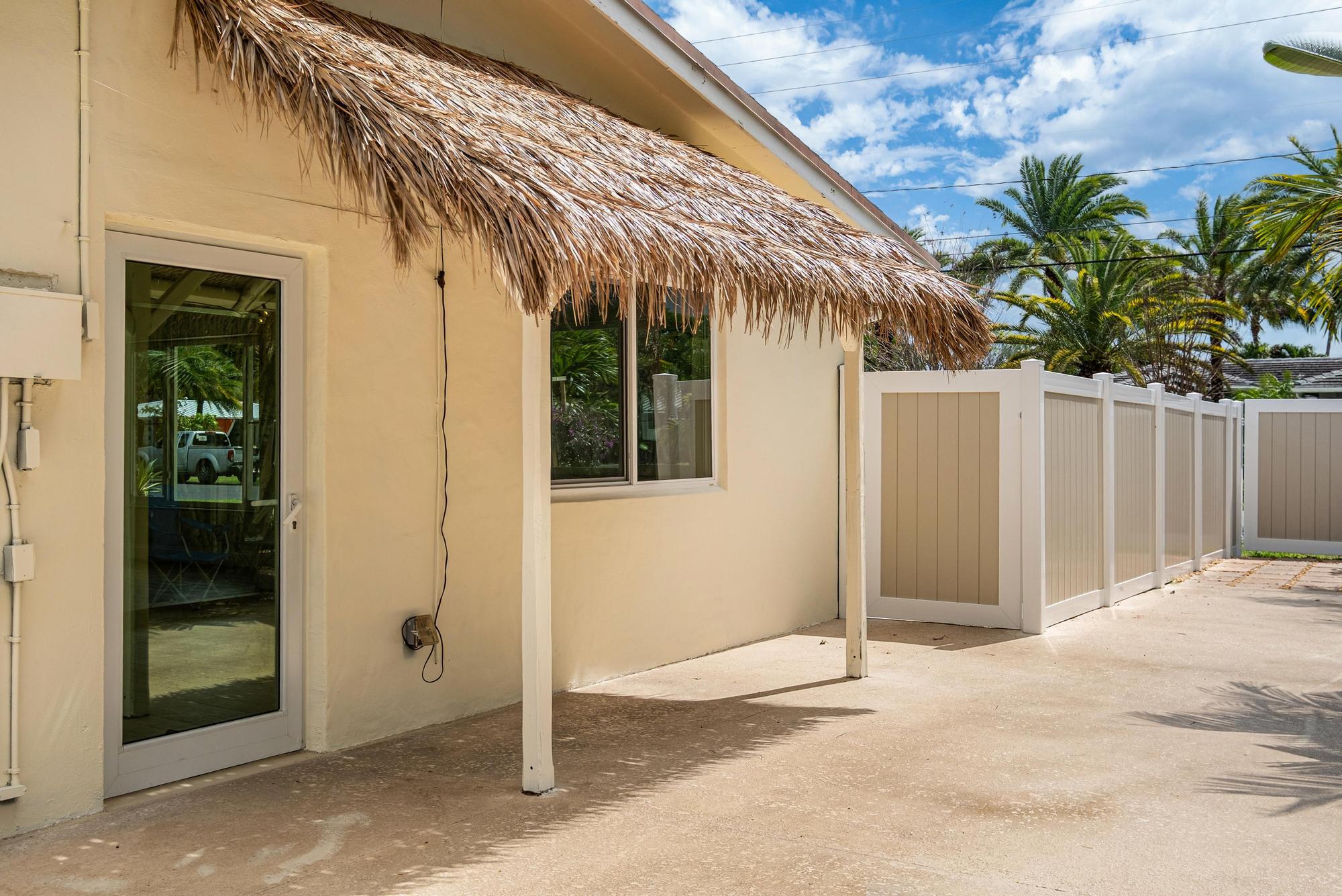 CALIBAN - Residential Lease
