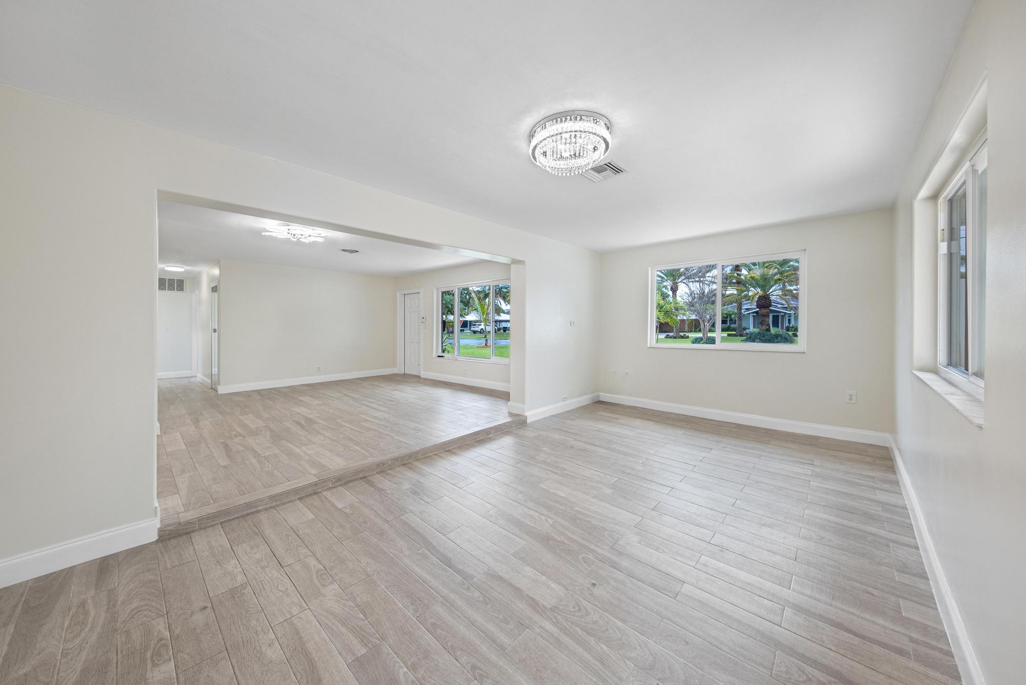 CALIBAN - Residential Lease
