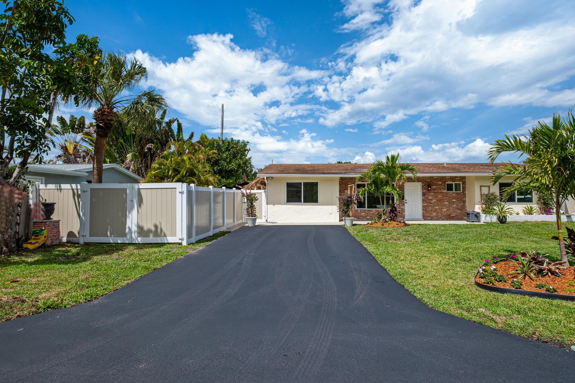 CALIBAN - Residential Lease