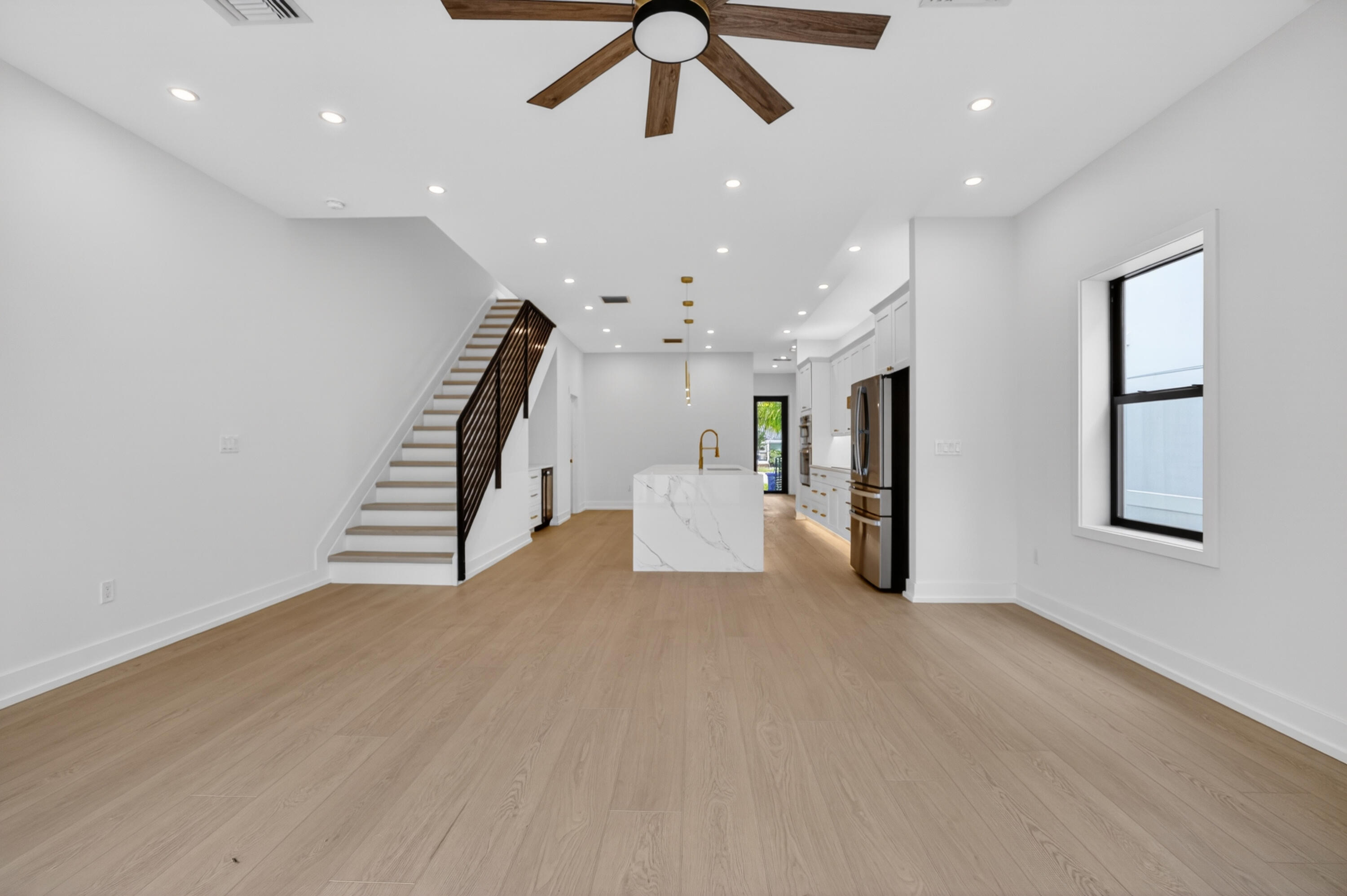 LAUDERDALE - Residential