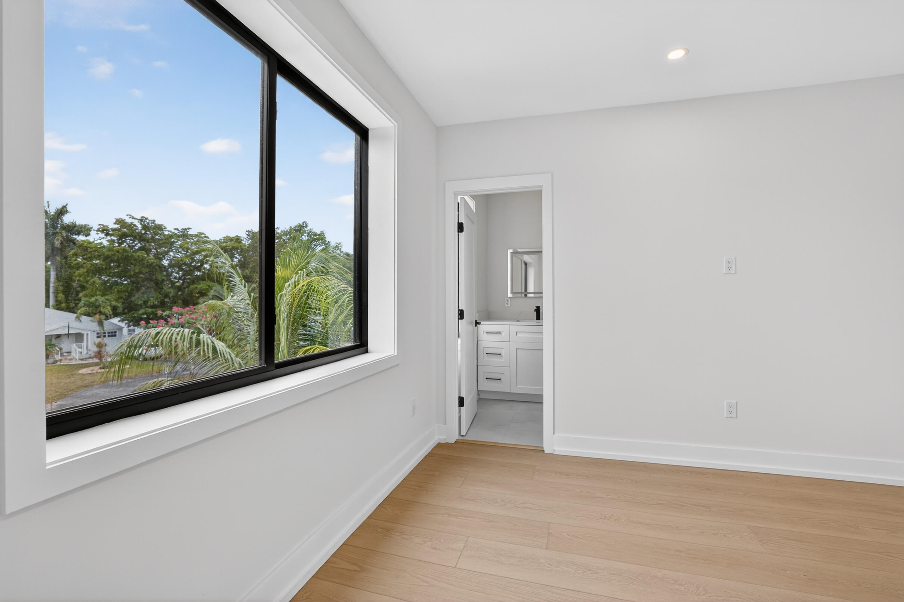LAUDERDALE - Residential