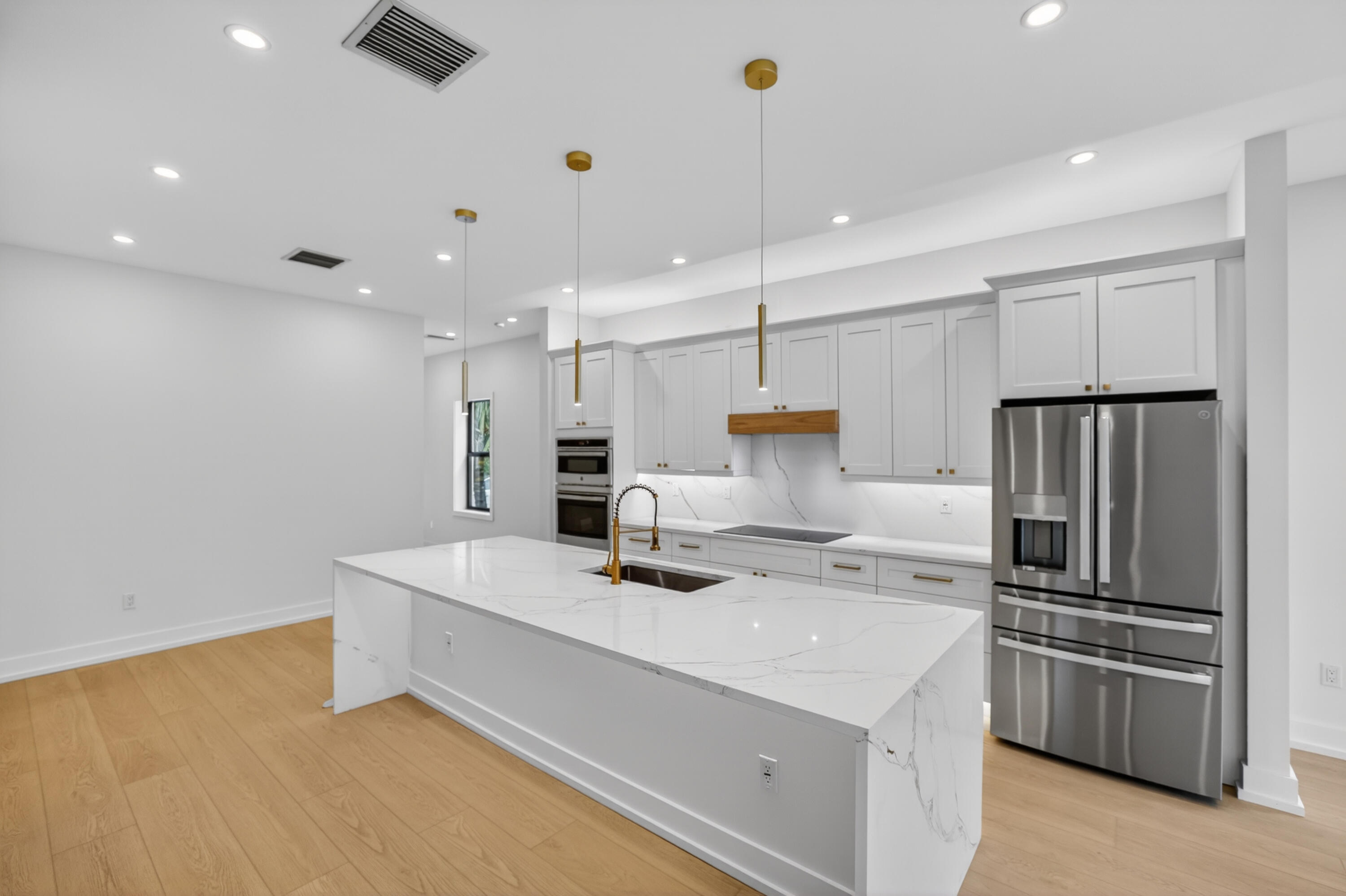 LAUDERDALE - Residential