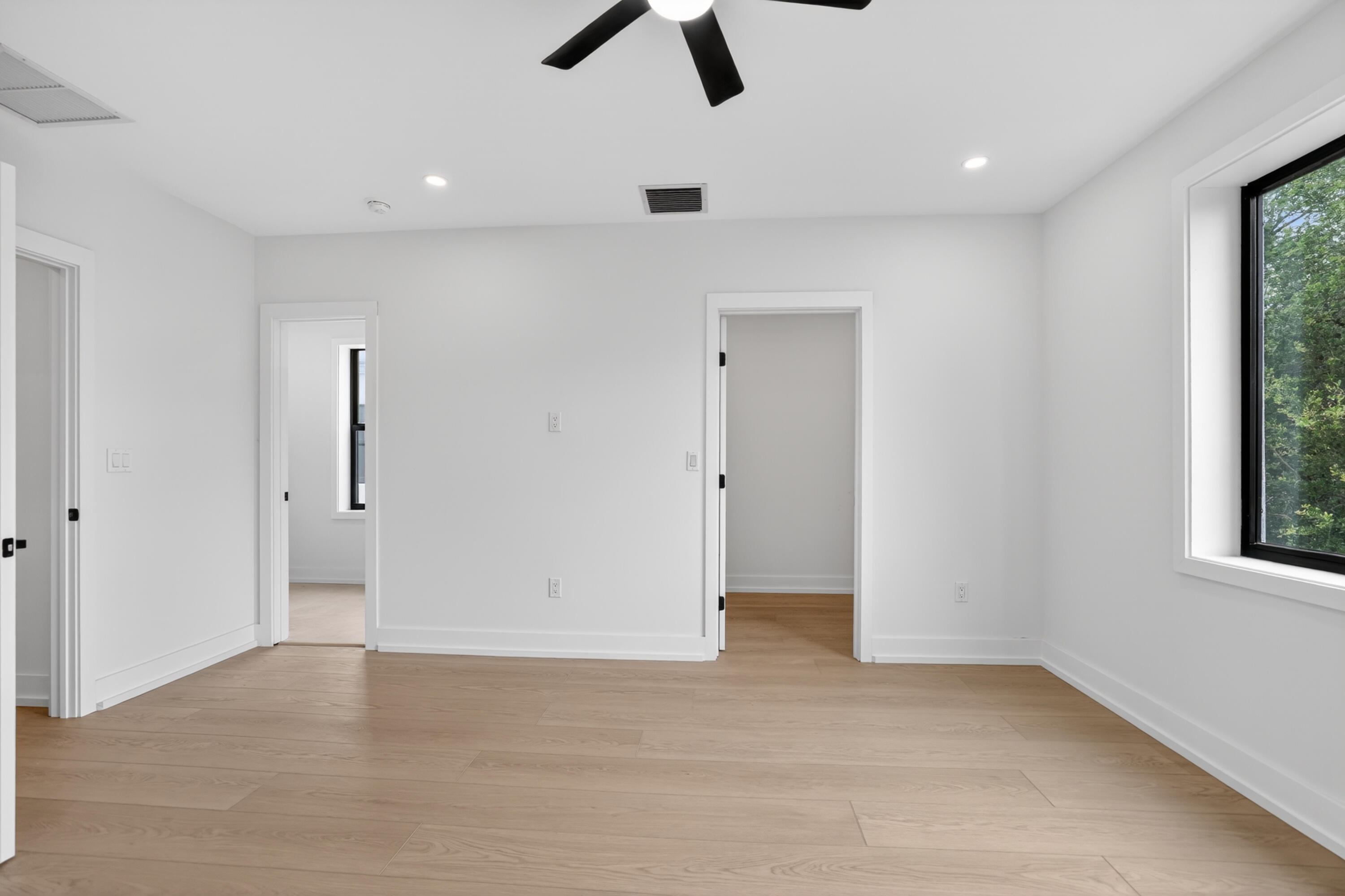 LAUDERDALE - Residential