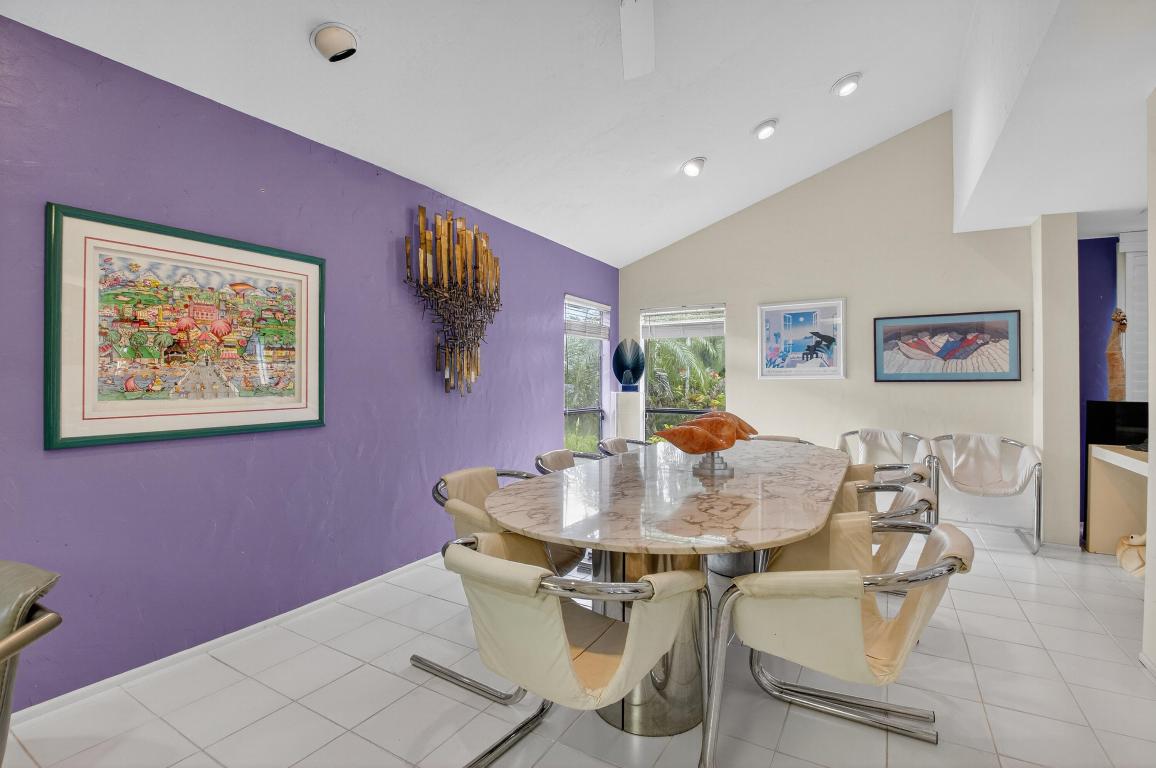 20432 Woodbridge Lane