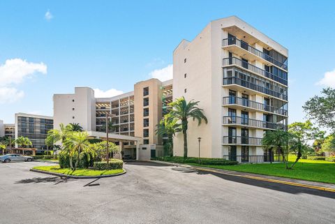 Tiny photo for 5279 Fountains Drive S #405, Lake Worth, FL 33467 (MLS # B26003222)