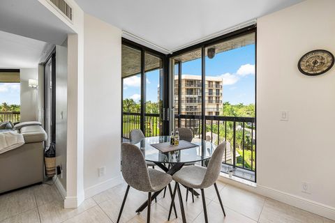 Tiny photo for 5279 Fountains Drive S #405, Lake Worth, FL 33467 (MLS # B26003222)
