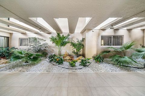 Tiny photo for 5279 Fountains Drive S #405, Lake Worth, FL 33467 (MLS # B26003222)