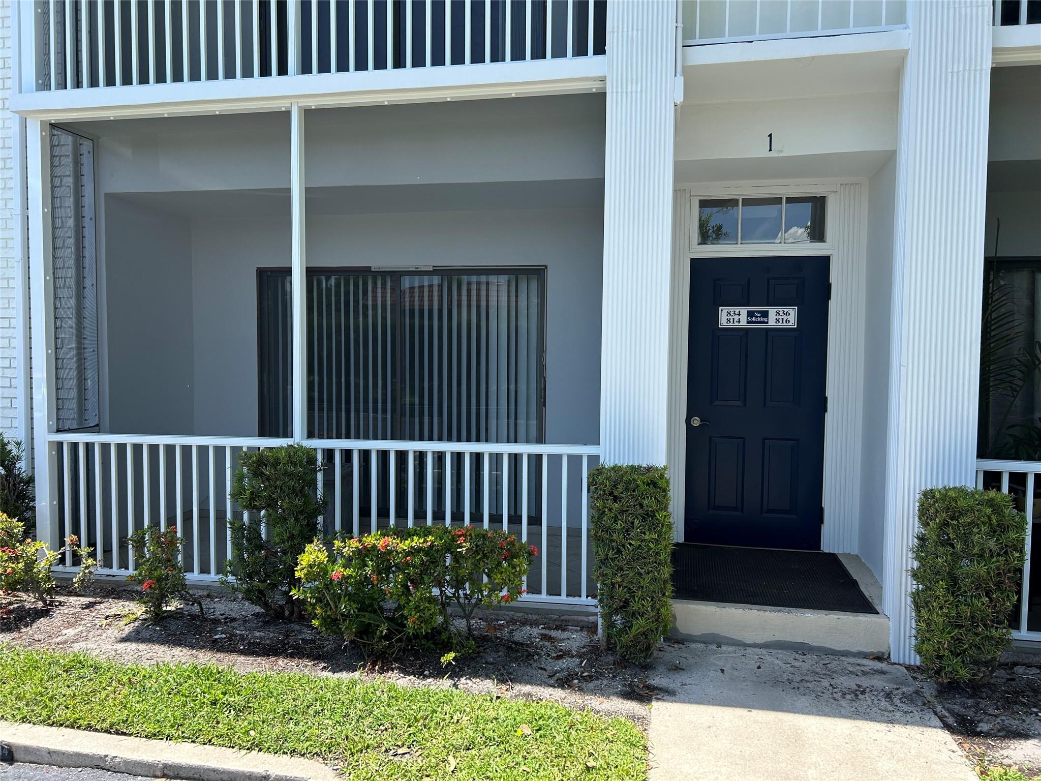 180 Cypress Club Dr 814
