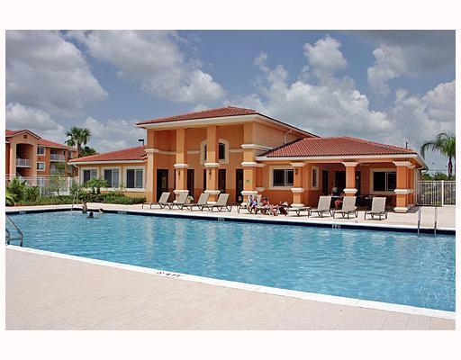 THE CLUB AT ST LUCIE WEST, A CONDOMINIUM - Residential Lease