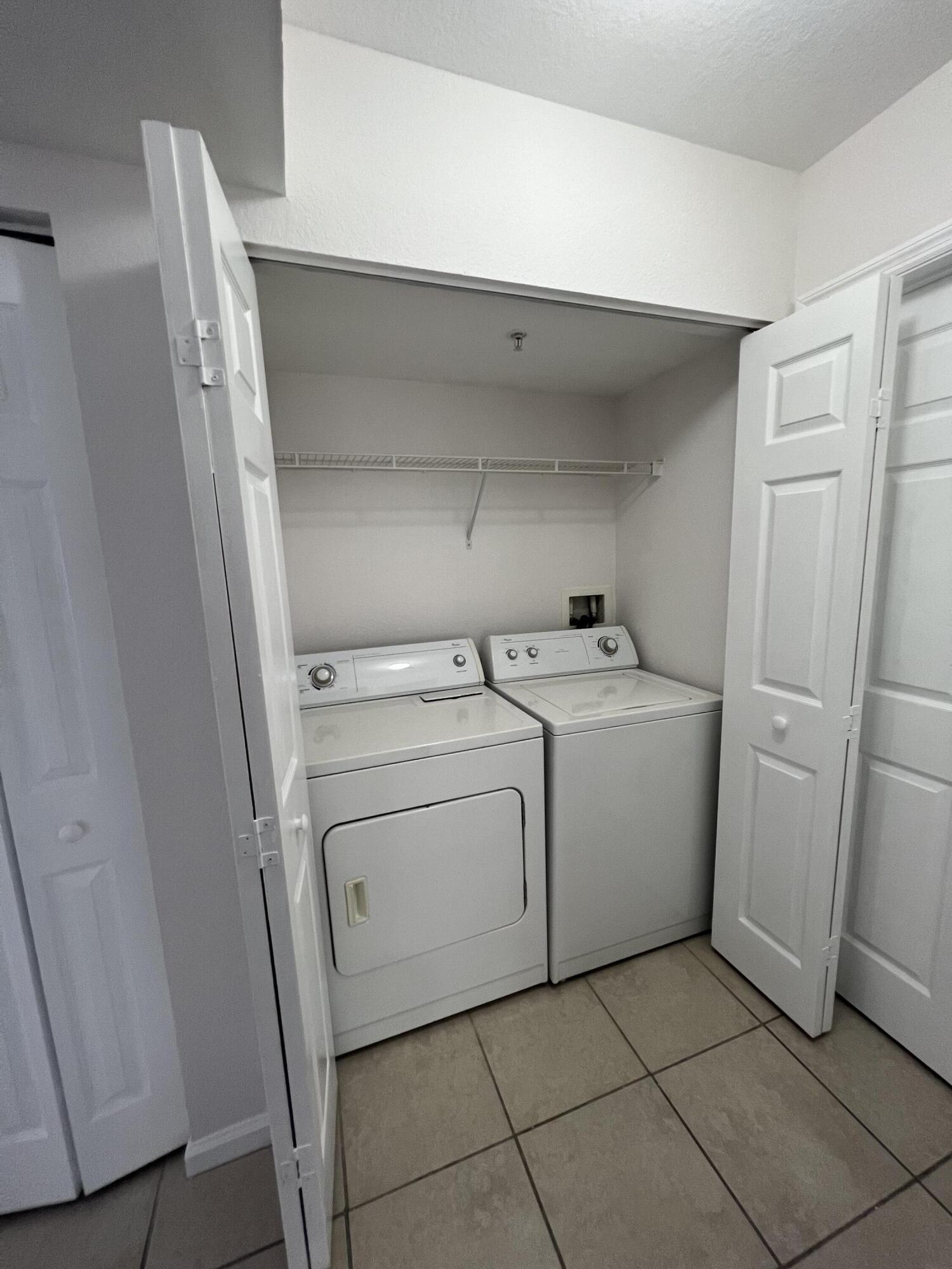 THE CLUB AT ST LUCIE WEST, A CONDOMINIUM - Residential Lease