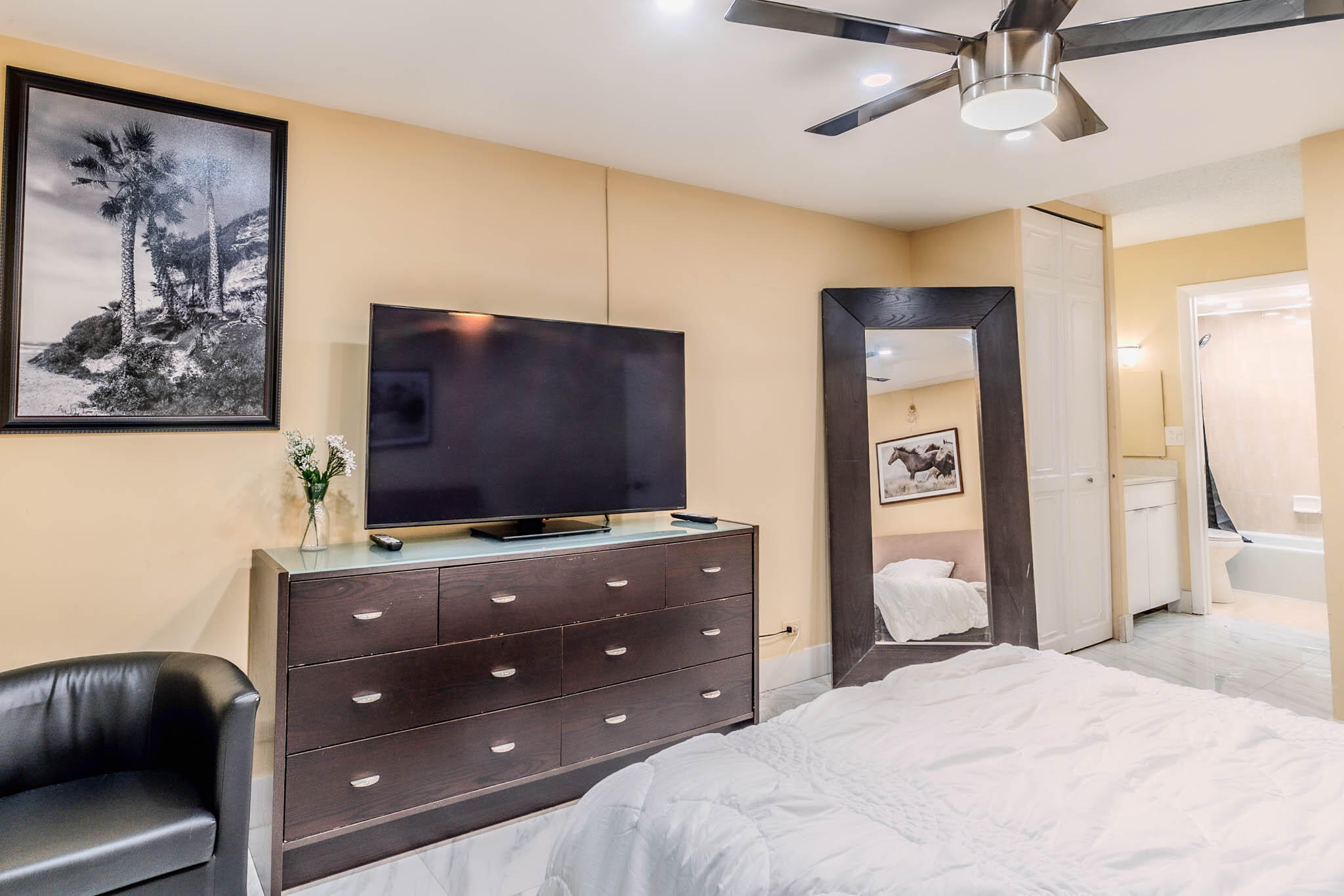 INTERNATIONAL VILLAGE - Residential Lease