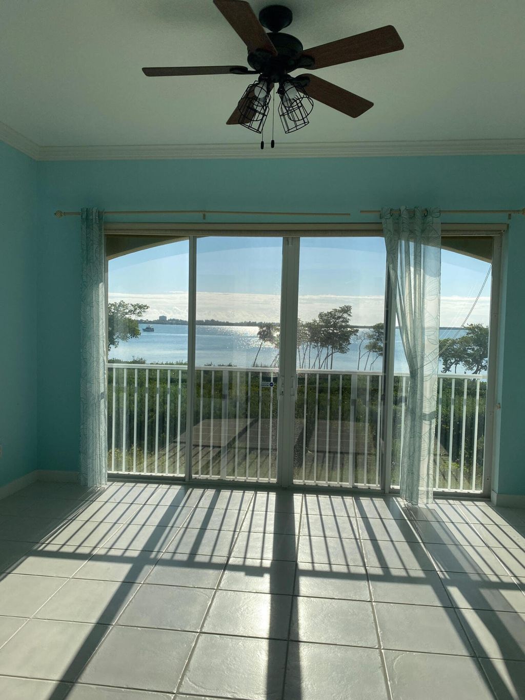 Photo of 26 Harbour Isle Drive Dr W #206, Fort Pierce, FL 34949 (MLS # R10769782)