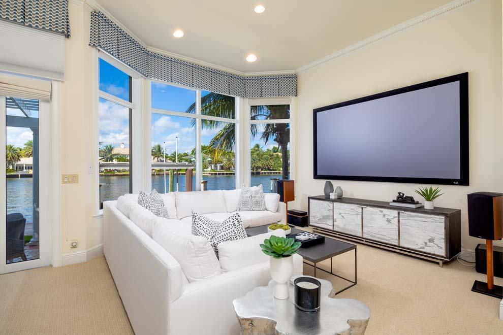 DELRAY BEACH ESPLANADE - Residential