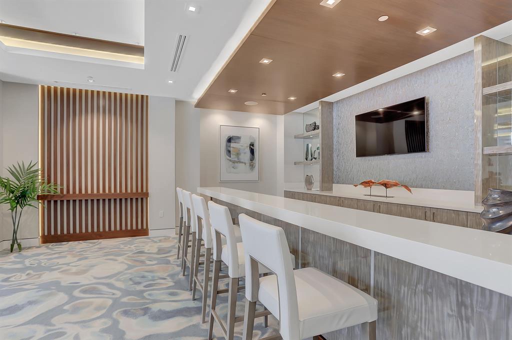 5000 NORTH OCEAN CONDO - Residential