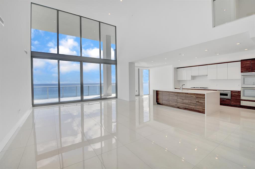 5000 NORTH OCEAN CONDO - Residential
