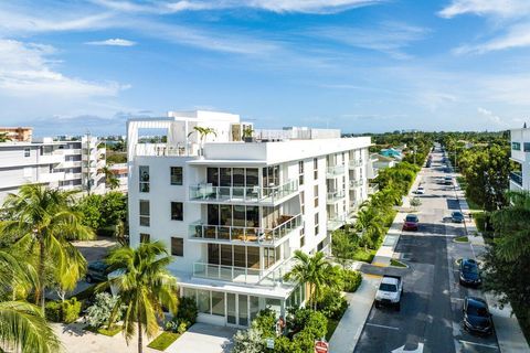 A home in Lake Worth Beach