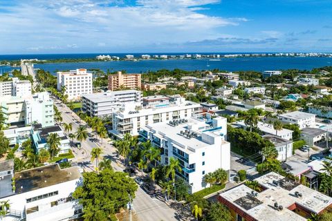 A home in Lake Worth Beach