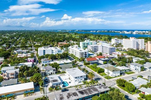 A home in Lake Worth Beach