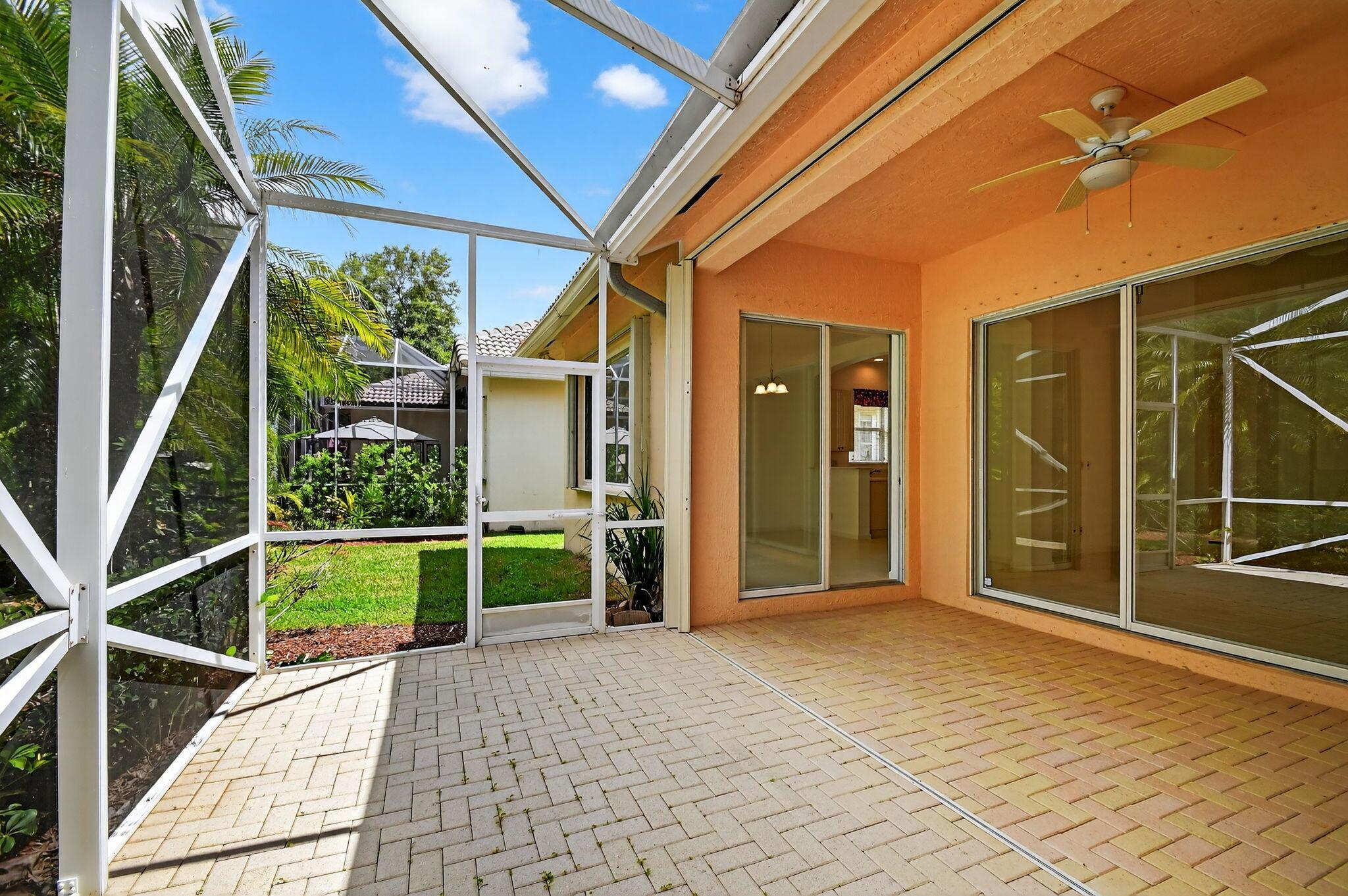 West Palm Beach, Florida 33411, United States, 3 Bedrooms Bedrooms, ,2 BathroomsBathrooms,Residential,Pending,209478