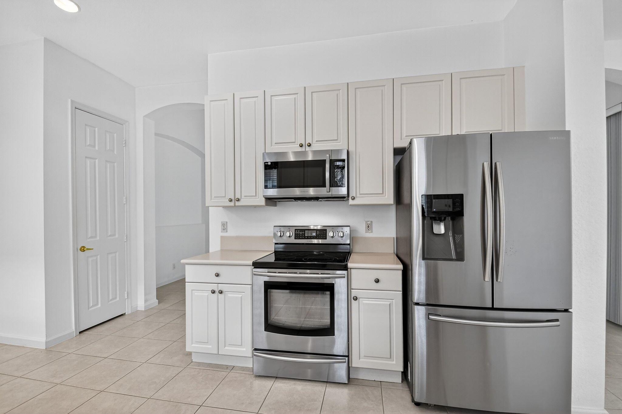 West Palm Beach, Florida 33411, United States, 3 Bedrooms Bedrooms, ,2 BathroomsBathrooms,Residential,Pending,209478