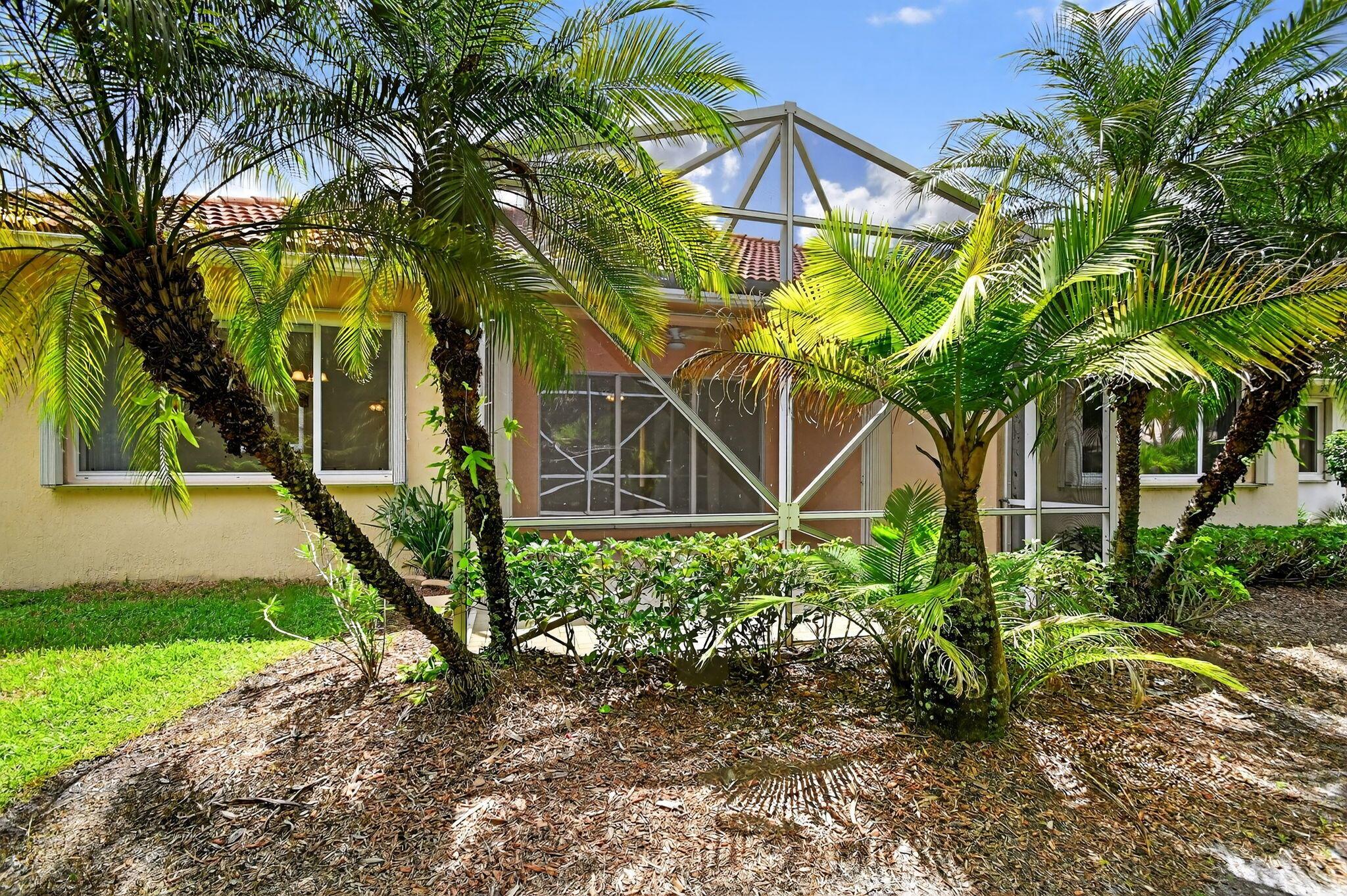 West Palm Beach, Florida 33411, United States, 3 Bedrooms Bedrooms, ,2 BathroomsBathrooms,Residential,Pending,209478