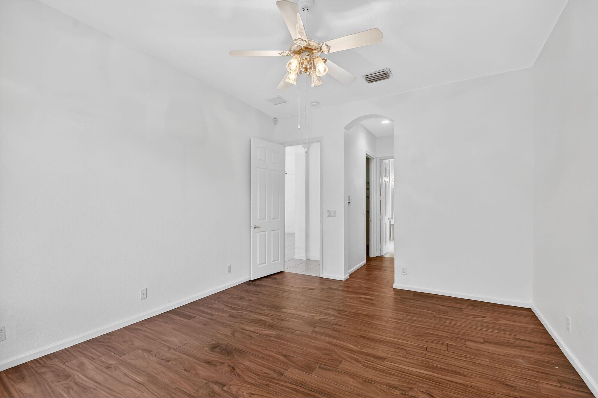 West Palm Beach, Florida 33411, United States, 3 Bedrooms Bedrooms, ,2 BathroomsBathrooms,Residential,Pending,209478