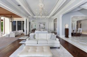 ROYAL PALM YACHT & COUNTR - Residential